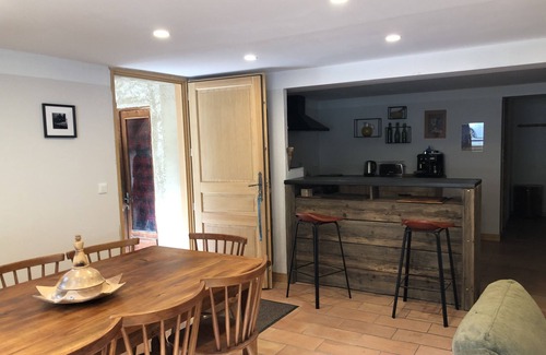 Saint-Veran Ski Chalet | RDC Chalet facing the ski slopes, cross-country skiing, private parking l
