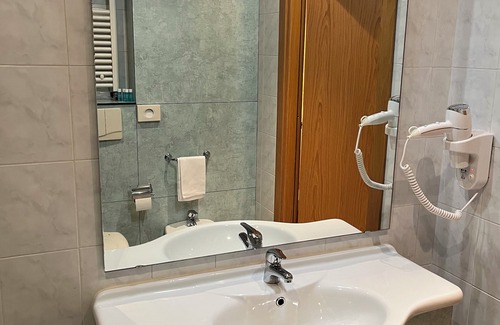 Lissone Hotel | Re Lissone