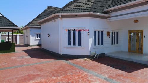 Ife House | REAfrica HOMES
