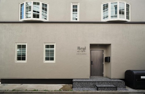 Aoyama Apartment | Real Life AOYAMA