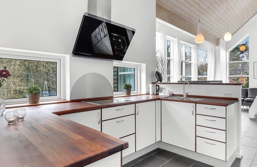 Bedegaard House | Really nice vacation home on a beautiful nature plot just 250 meters from a lovely, child-friendly s