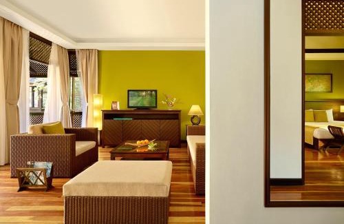 Kuala Teriang Resort | Rebak Island Resort & Marina, Langkawi 大自然 野生动物与美食爱好者的天堂