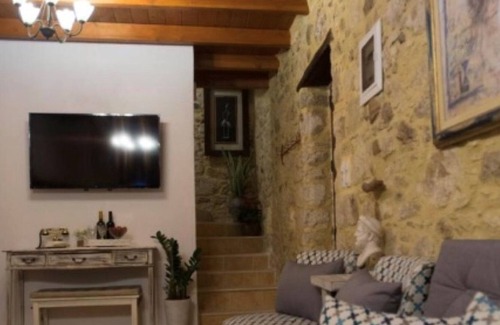 Galia Villa | Rebuild traditional manor(ideal for relaxation)-Villa Kamelia in SOUTH CRETE