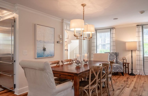 Nantucket Town House | Rebuilt Captains Home A Couple Blocks From Town Center
