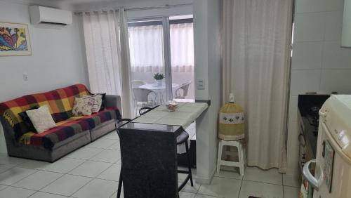 Bombas Apartment | Recanto Cardeal 302-2 Apto 2 quartos para 5 pessoas