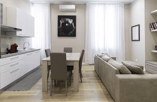 Porta Volta Apartment | Recent, Beautiful Renovation in the City's Centre. Extremely Quiet and Clean