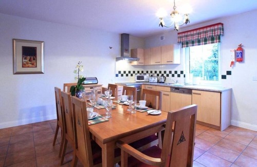 Kenmare House | Recent house close to Kenmare