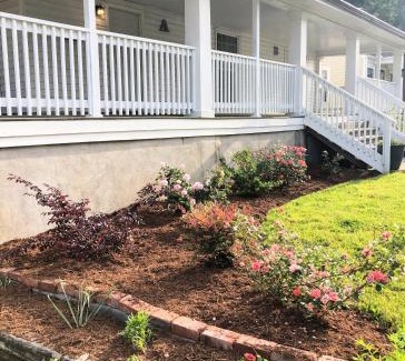 East Durham House | Recently Renovated Chic Durham Farmhouse