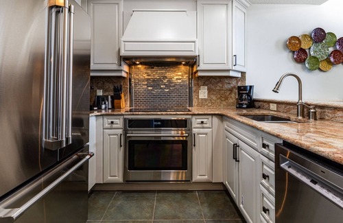 Park City Condo | Recently Updated Luxury 2BR/2BA Top Floor Condo at the Canyons!