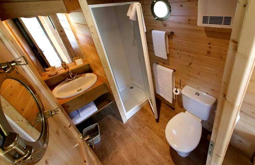 Bar-sur-Aube RV Rental | Recreational vehicle (RV) ∙ 1 bedroom ∙ 3 guests