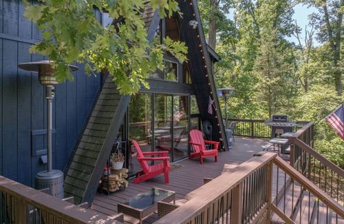 Wright City Ski Chalet | Red Fox Lodge by Innsbrook Vacations!