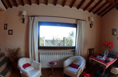Castel Cellesi Villa | RED HOUSE-CASA ROSSA - near CIVITA DI BAGNOREGIO- panoramic location
