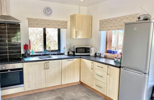 Tirabad House | Red Kite Cottage