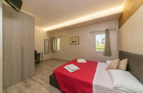 Favaro Veneto House | Red Lion Guest House