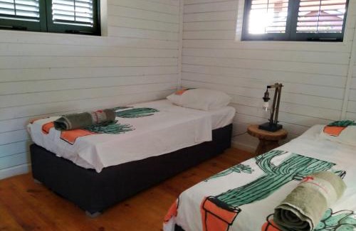 Kralendijk Resort | Red Palm Village