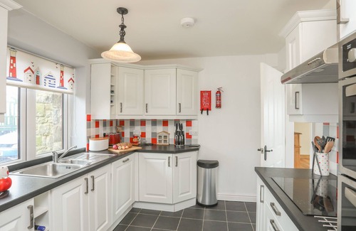 Llandanwg Cottage | Red Ridge