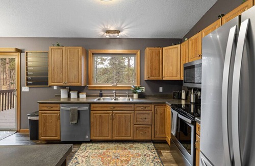 Colonial Pine Hills House | Red Rock Retreat Private Hot Tub