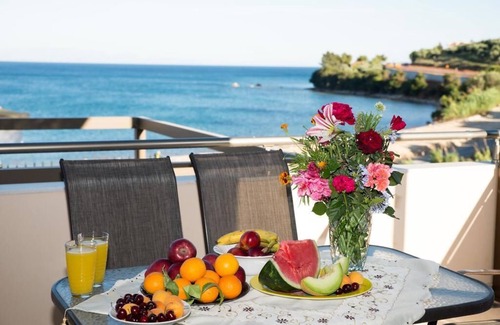 Messini Villa | RED ROCK VILLAS PETALIDI