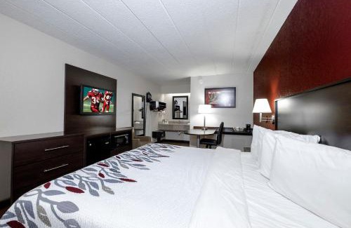 Medina Hotel | Red Roof Inn Cleveland - Medina
