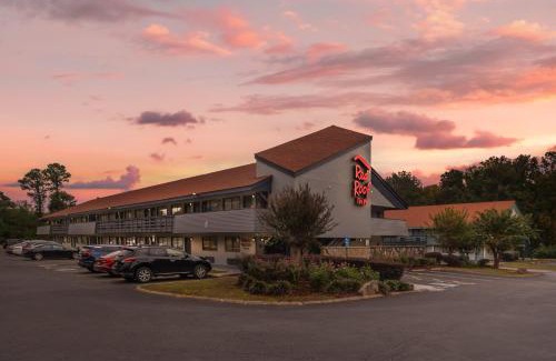 Conestee Hotel | Red Roof Inn Greenville