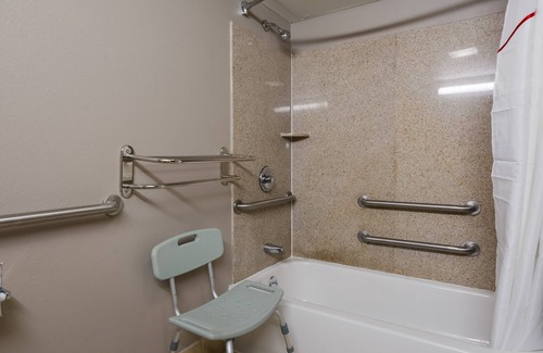 New Britain Hotel | Red Roof Inn Hartford - New Britain