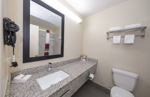 Hillsville Hotel | Red Roof Inn Hillsville