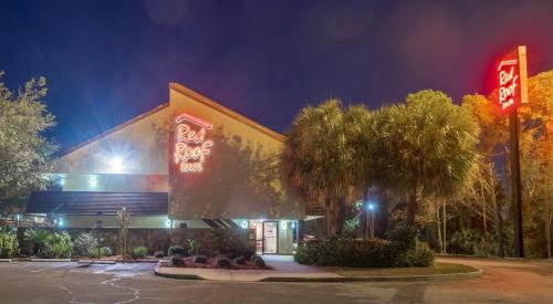 Doctors Inlet Hotel | Red Roof Inn Jacksonville - Orange Park