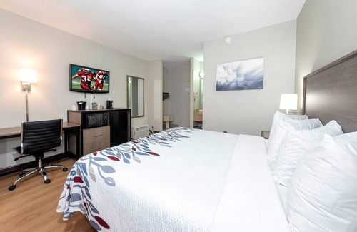 Petersburg Hotel | Red Roof Inn Petersburg - Fort Lee