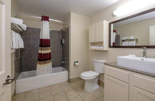 Hammond Hotel | Red Roof Inn PLUS+ Hammond