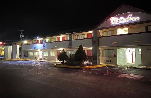 Somerset Hotel | Red Roof Inn Somerset, PA