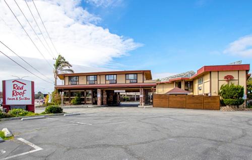 North Fremont Street Hotel | Red Roof Inn & Suites Monterey