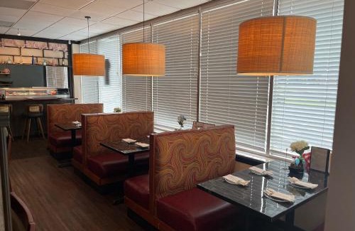 Wilkesboro Hotel | Red Roof Inn & Suites Wilkesboro