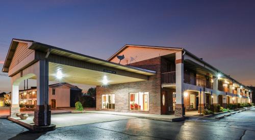 Vincennes Hotel | Red Roof Inn Vincennes