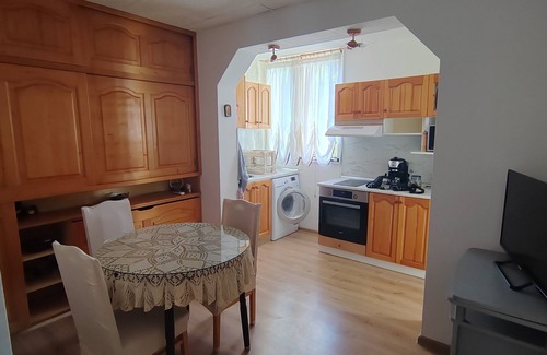 Varna Apartment | RED ROOM - Beach and Forest