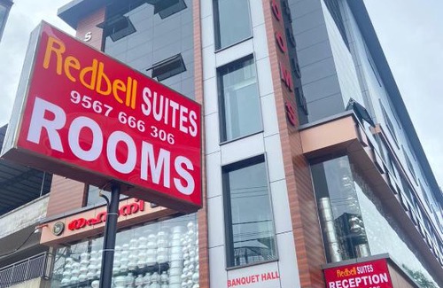 Malappuram Hotel | Redbell Suites Kizhisseri