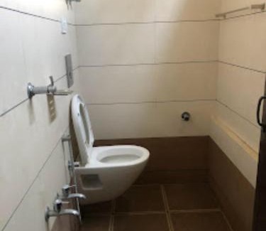 Manjeri Hotel | Redbell Suites Manjeri