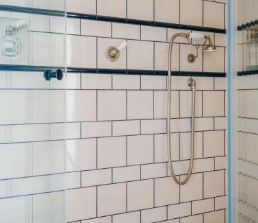 Weavers Hotel | Redchurch Townhouse