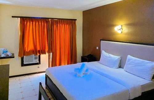 Masbate City Hotel | RedDoorz at Carlton-Martin Hotel Masbate City