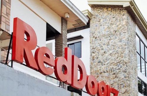 Masbate City Hotel | RedDoorz @ Greenview Hotel and Restobar Masbate
