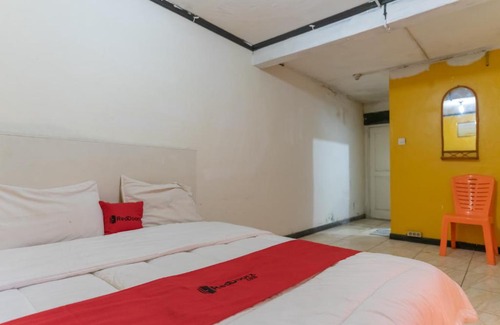 Kota Sidikalang Hotel | RedDoorz @ Nantampukmas Sidikalang
