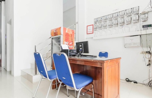 Old Jakarta House | RedDoorz near Hayam Wuruk Plaza