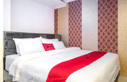 Medan House | RedDoorz near Manhattan Times Square Medan 2