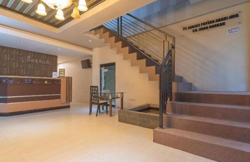 Balikpapan Hotel | RedDoorz Plus near Sepinggan Airport 3 Balikpapan