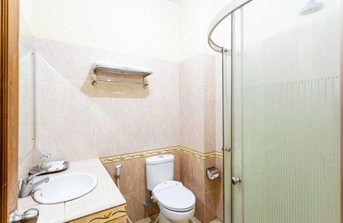 Karanganyar House | RedDoorz Plus near Alun Alun Karanganyar