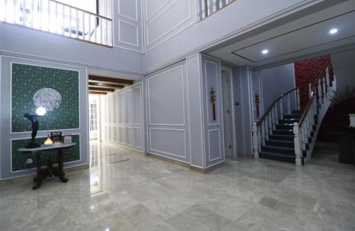 Pondok Indah House | RedDoorz Premium near RS Pondok Indah