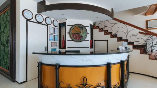 Gerona Hotel | RedDoorz Premium @ Nick Hotel Gerona Tarlac