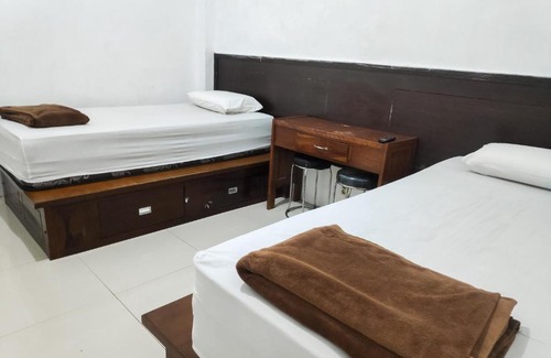 Langsa Hotel | RedDoorz Syariah near Terminal Terpadu Langsa