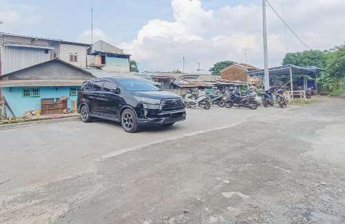 Java Hotel | RedDoorz Syariah near RSUD Kajen Pekalongan