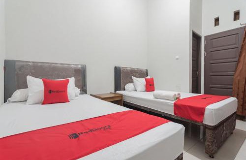 Samarinda Hotel | RedDoorz Syariah near Jalan Jakarta Samarinda