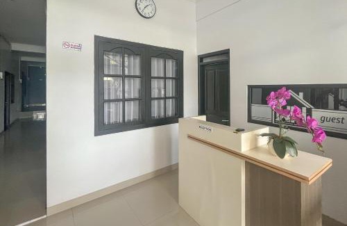 Tembalang Hotel | RedDoorz Syariah near Majapahit Semarang